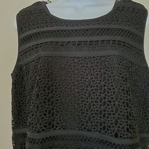 Calvin Klein lace sleevless blouse